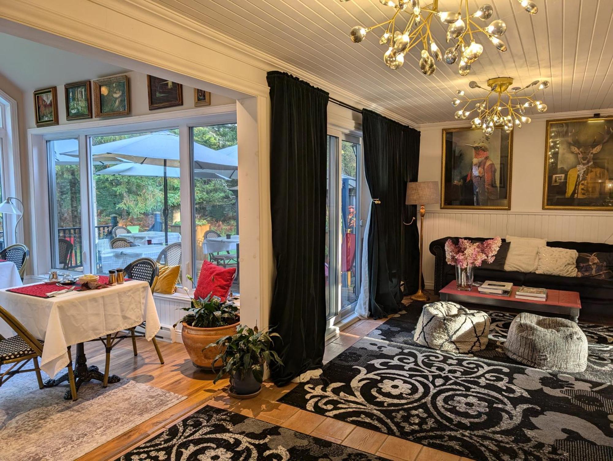 La Tremblante Bed and Breakfast Mont-Tremblant Buitenkant foto