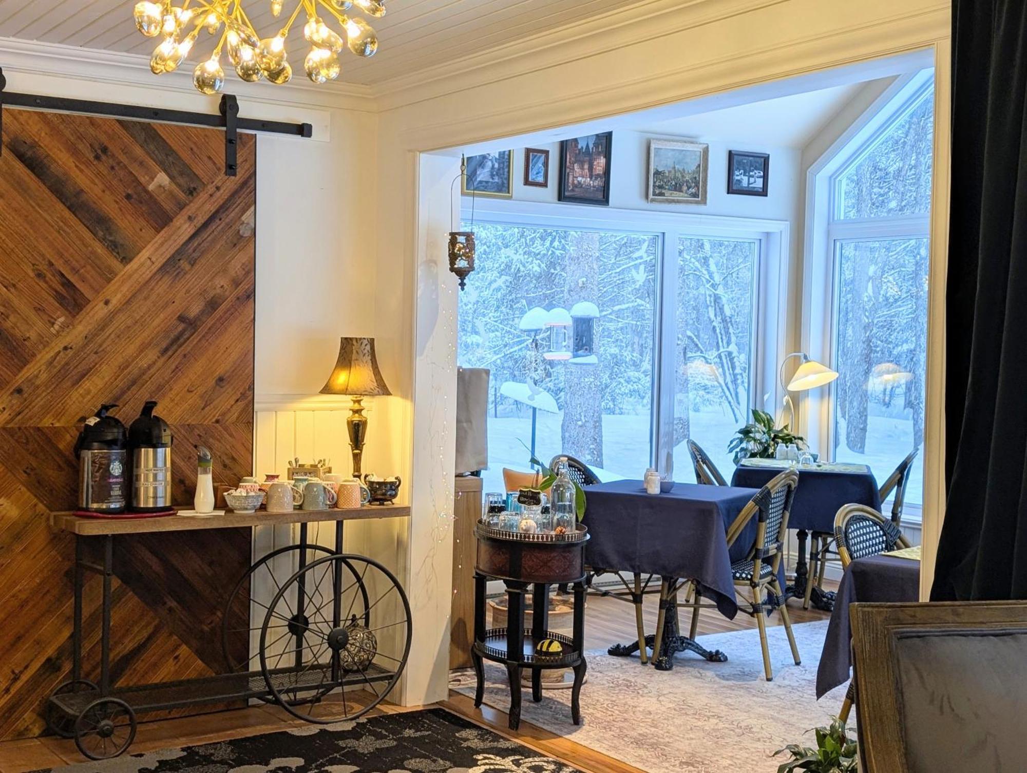 La Tremblante Bed and Breakfast Mont-Tremblant Buitenkant foto